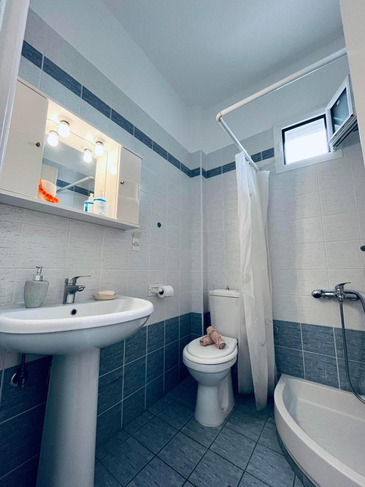 Ocean View Apartments Vrasna Exterior photo